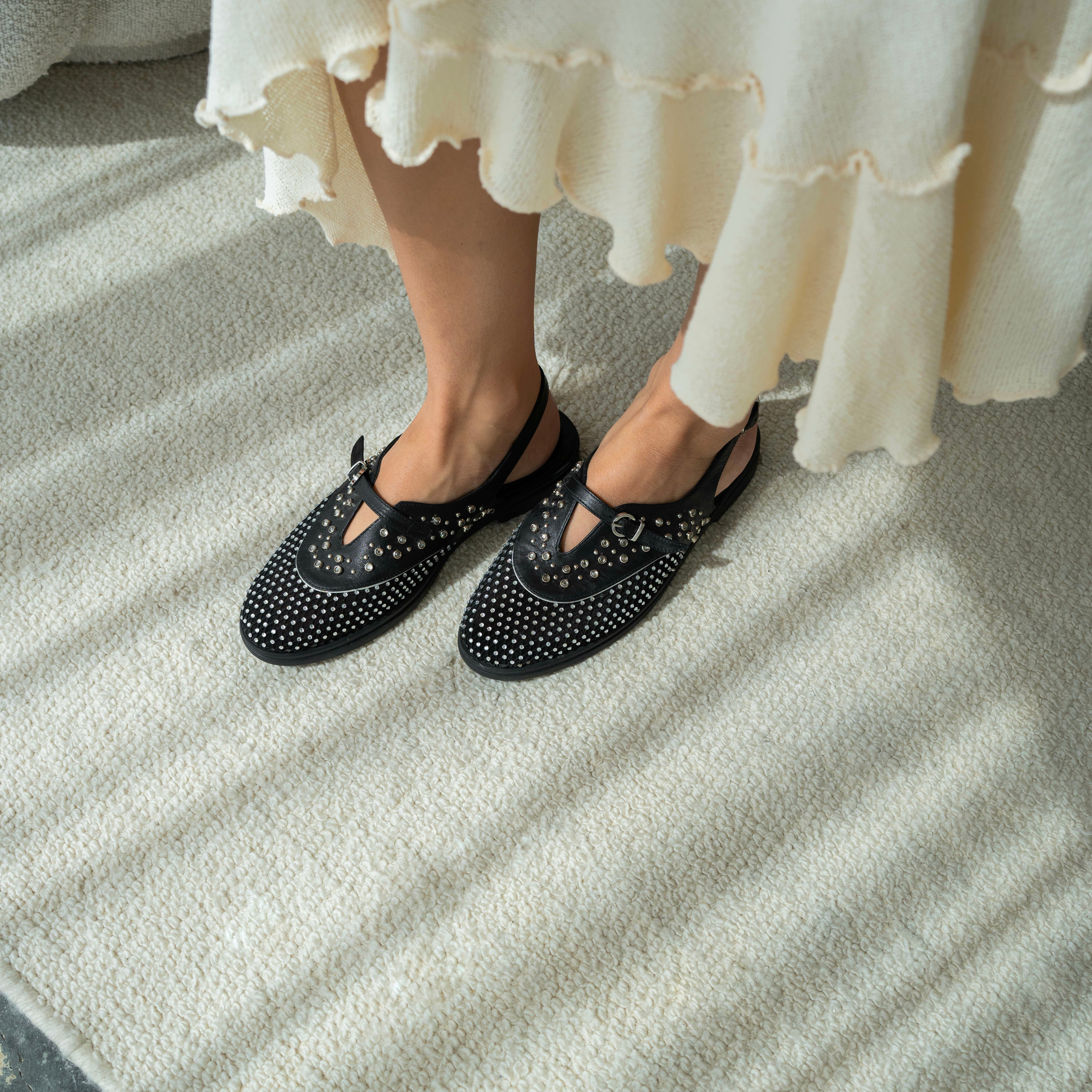 Allura black sandal - THUNA