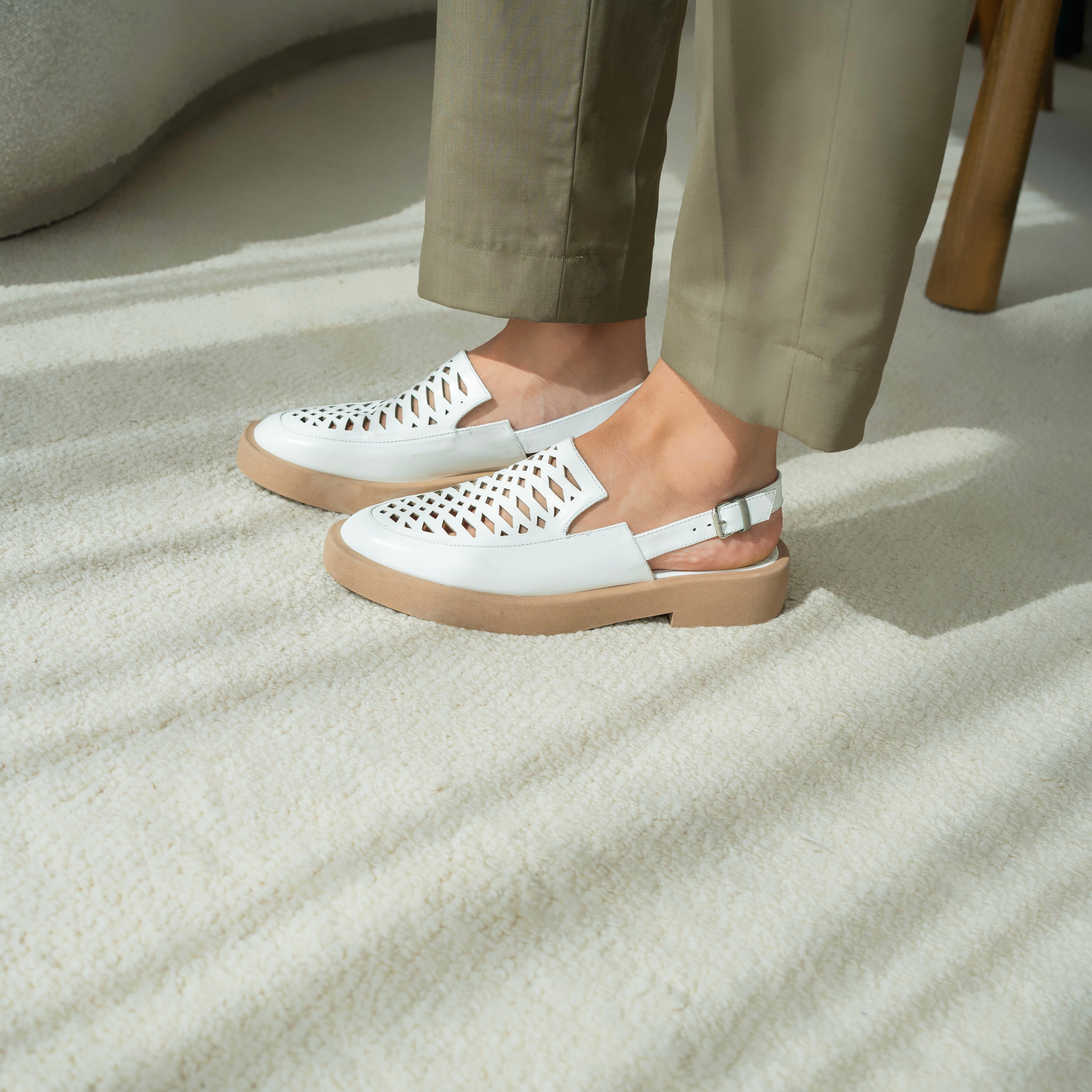 Kyla white sandal - THUNA