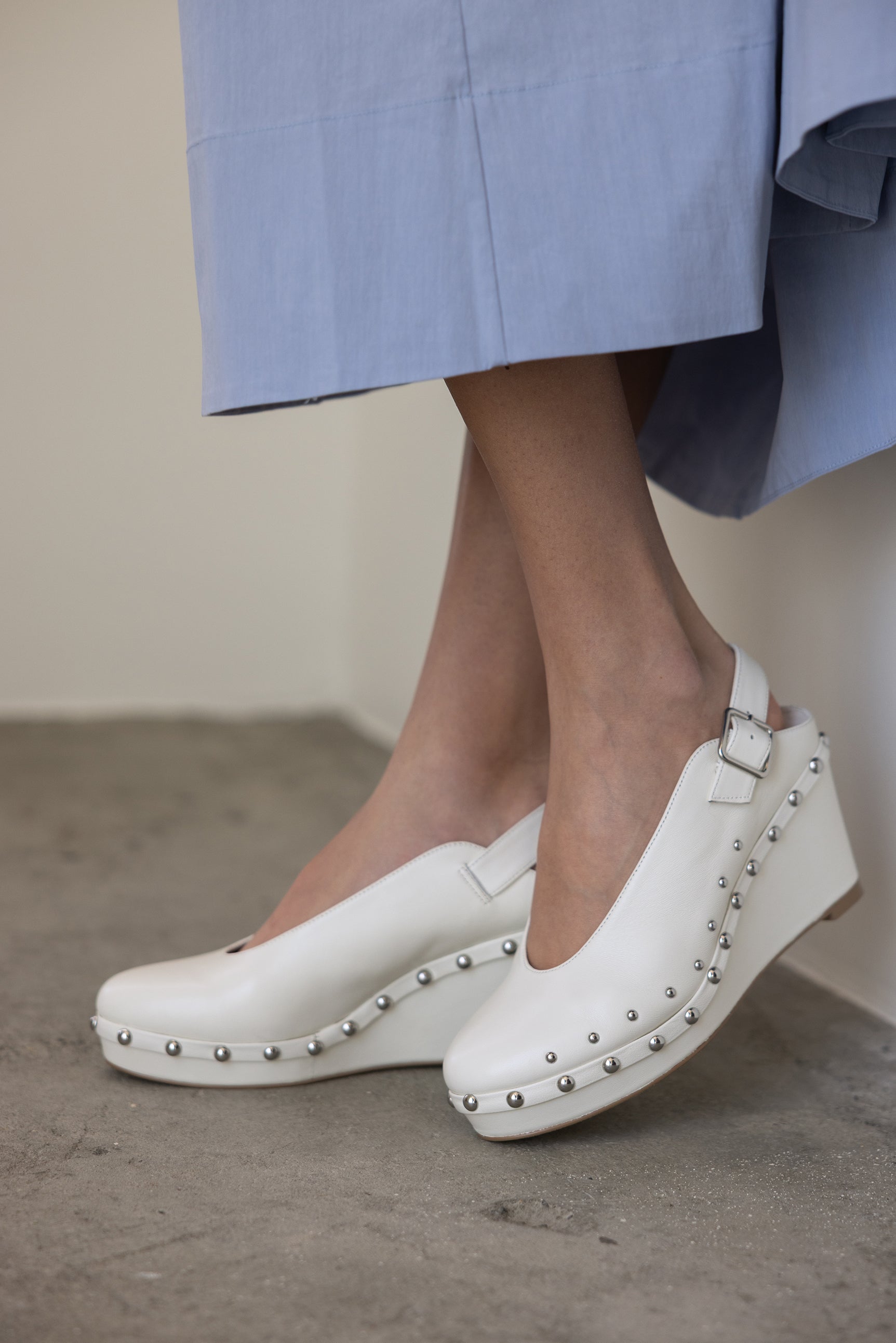 White wedge sandal with studded details luxury leather Kuwait Shoes - KSA Shoes 