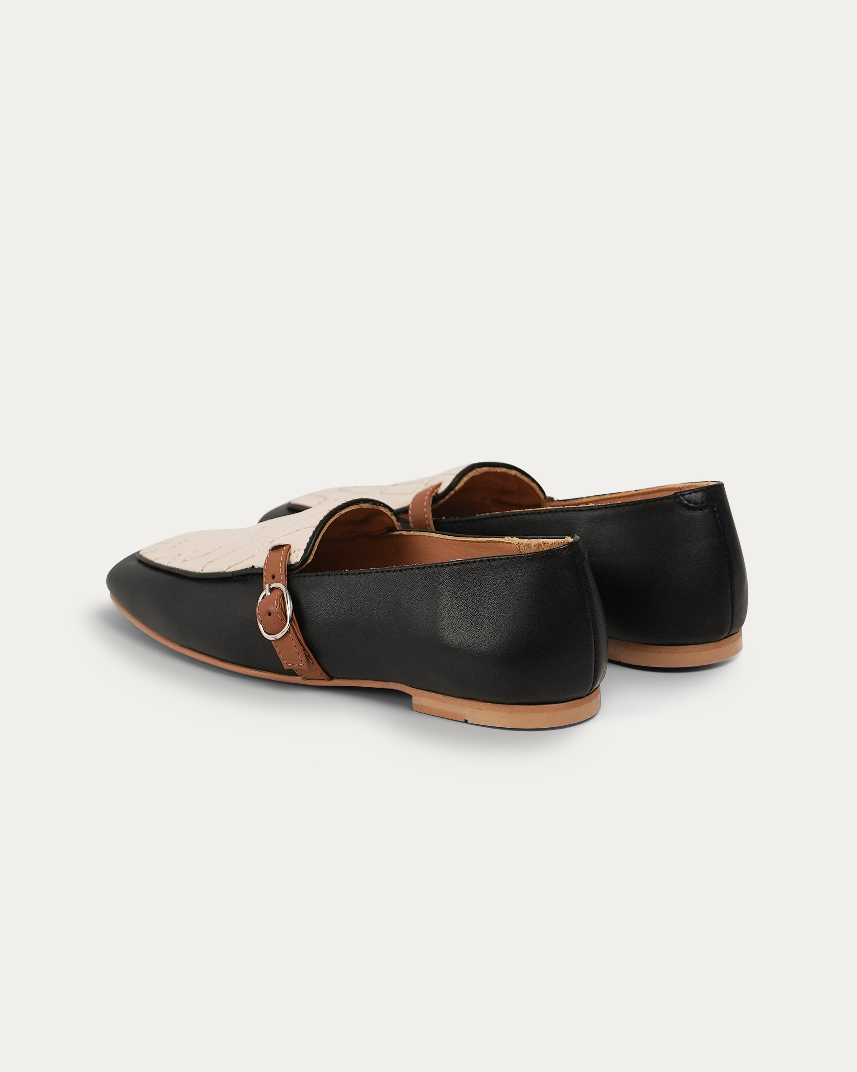 Amber black loafer - THUNA