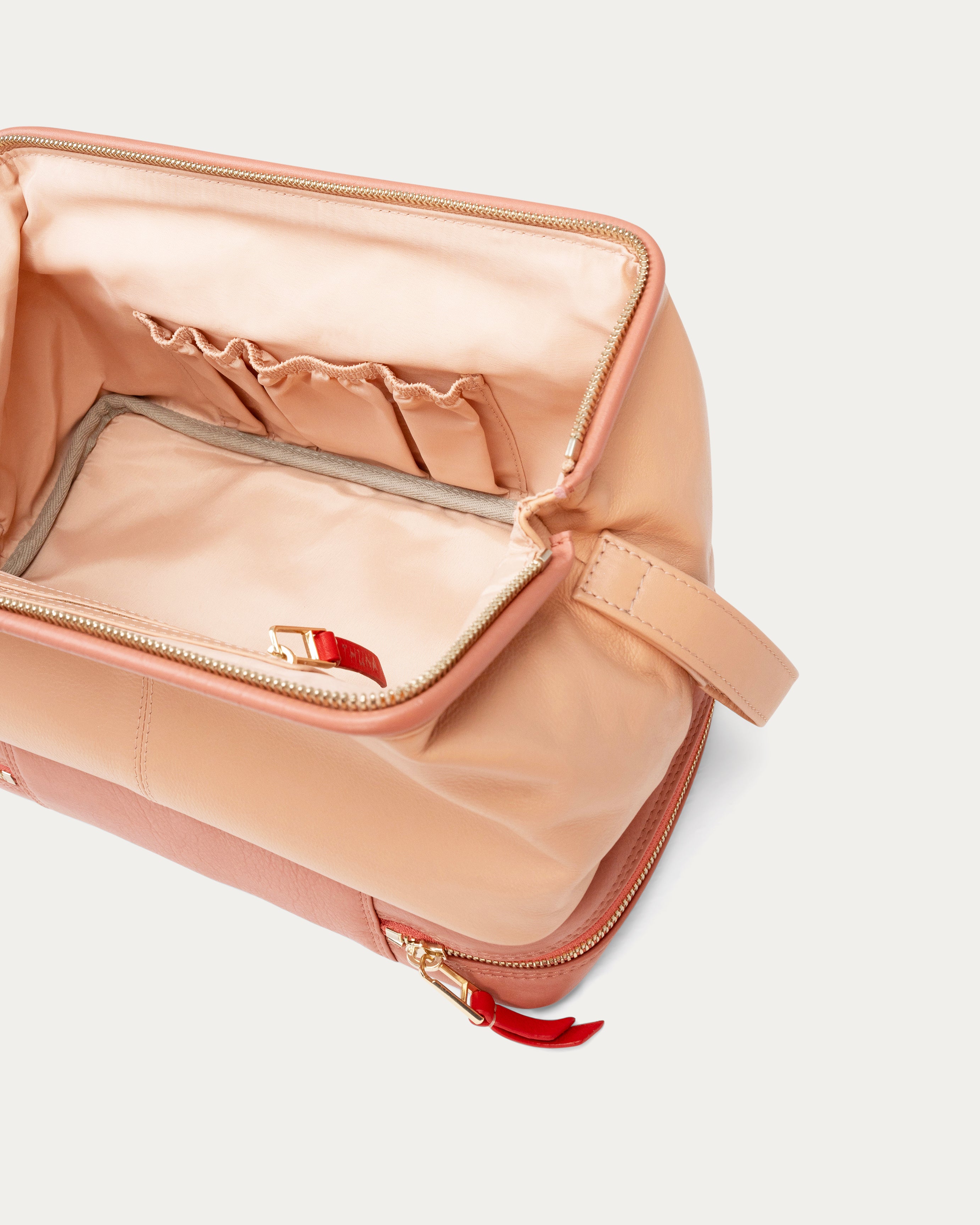 Beauty large bag - Bags - Thuna - Kuwait