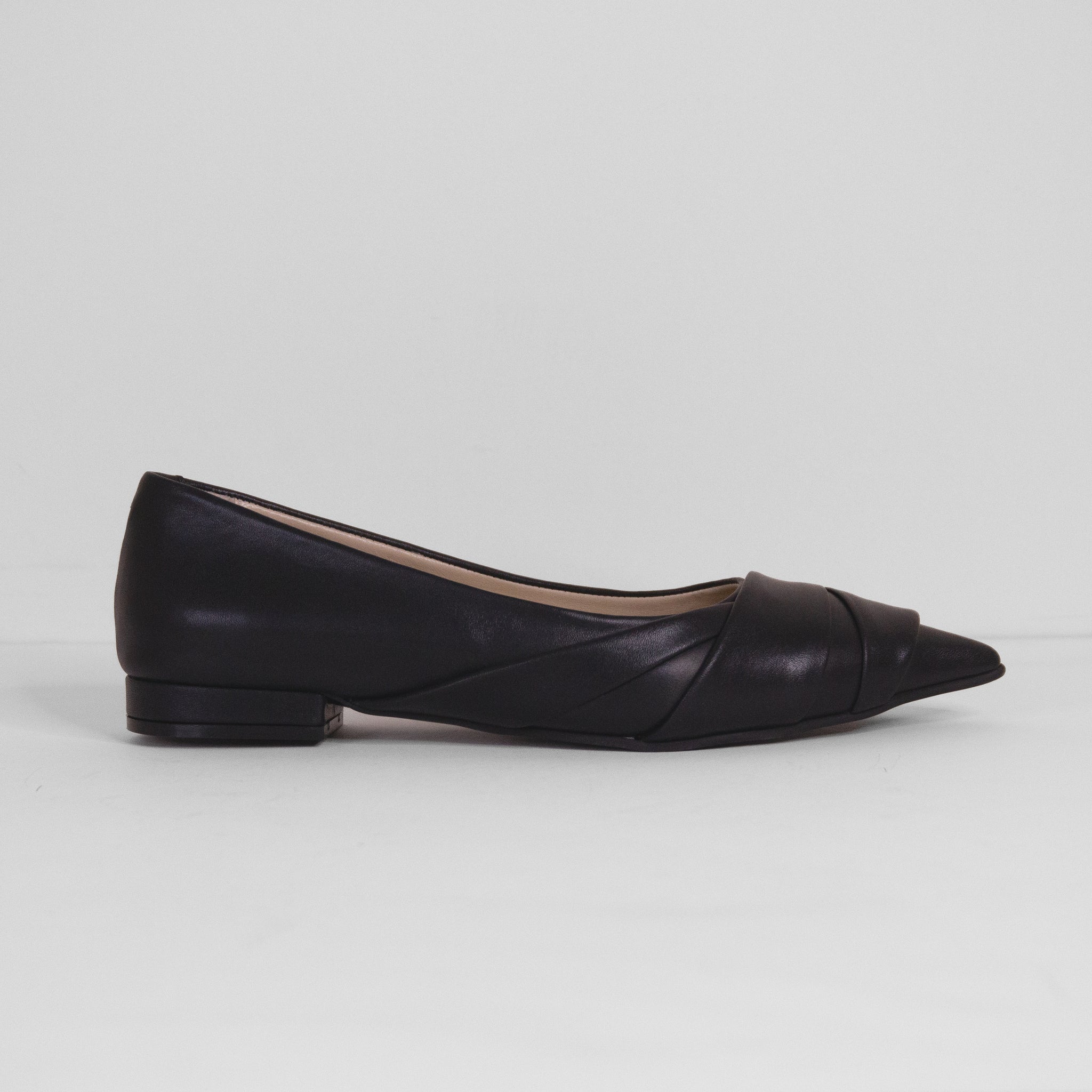 Delta black loafer - THUNA
