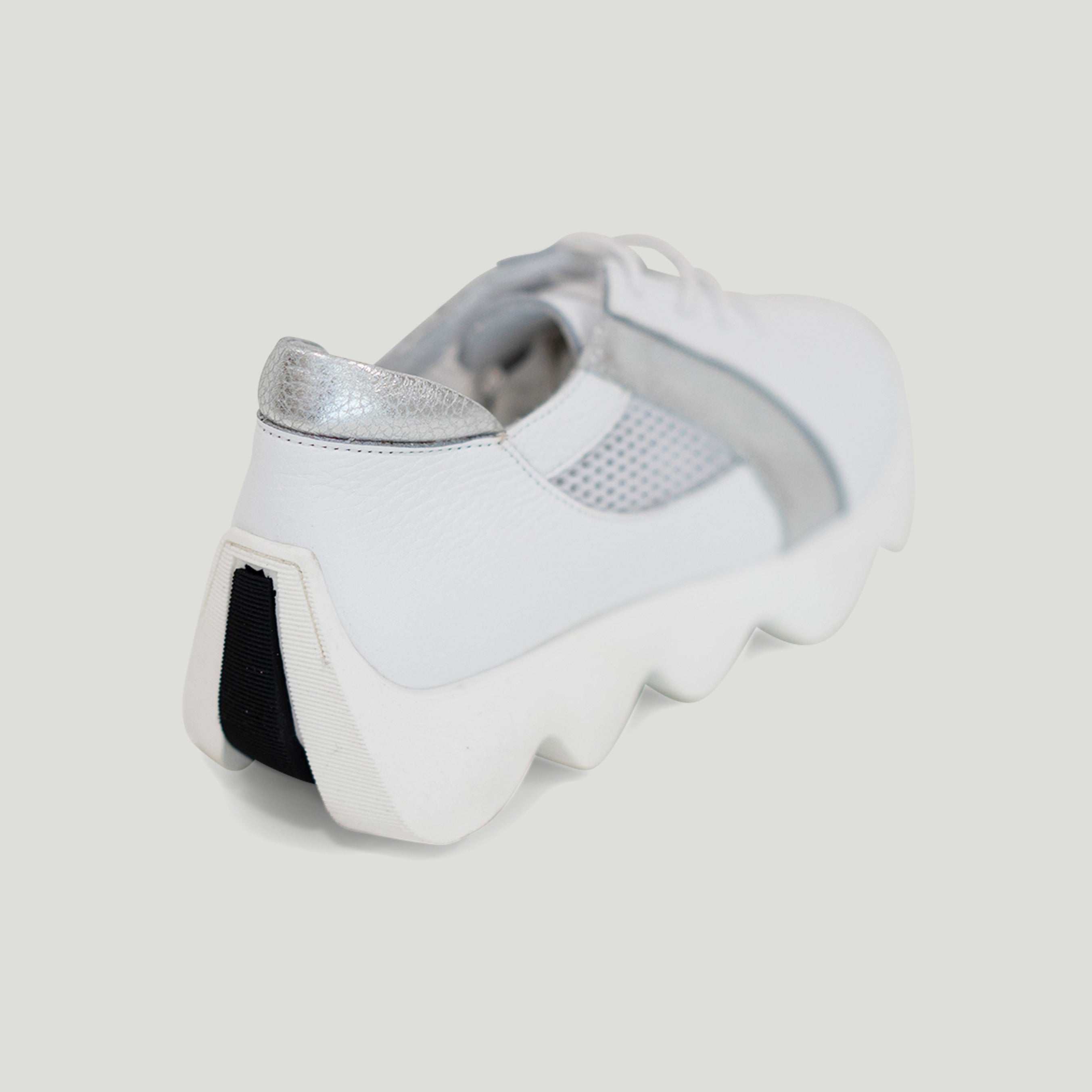 Douma white sneakers - THUNA