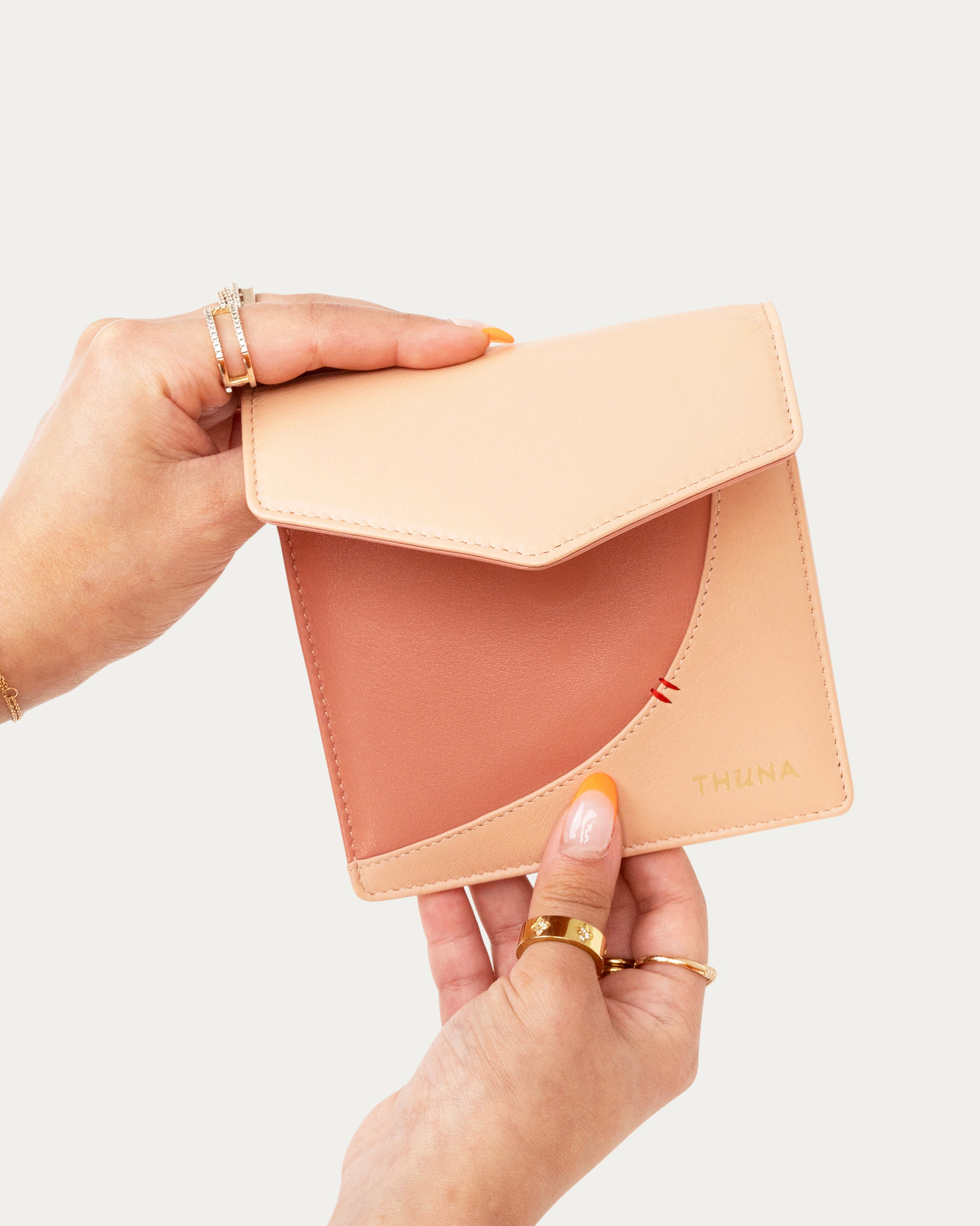 Envelope pouch - Bags - Thuna - Kuwait