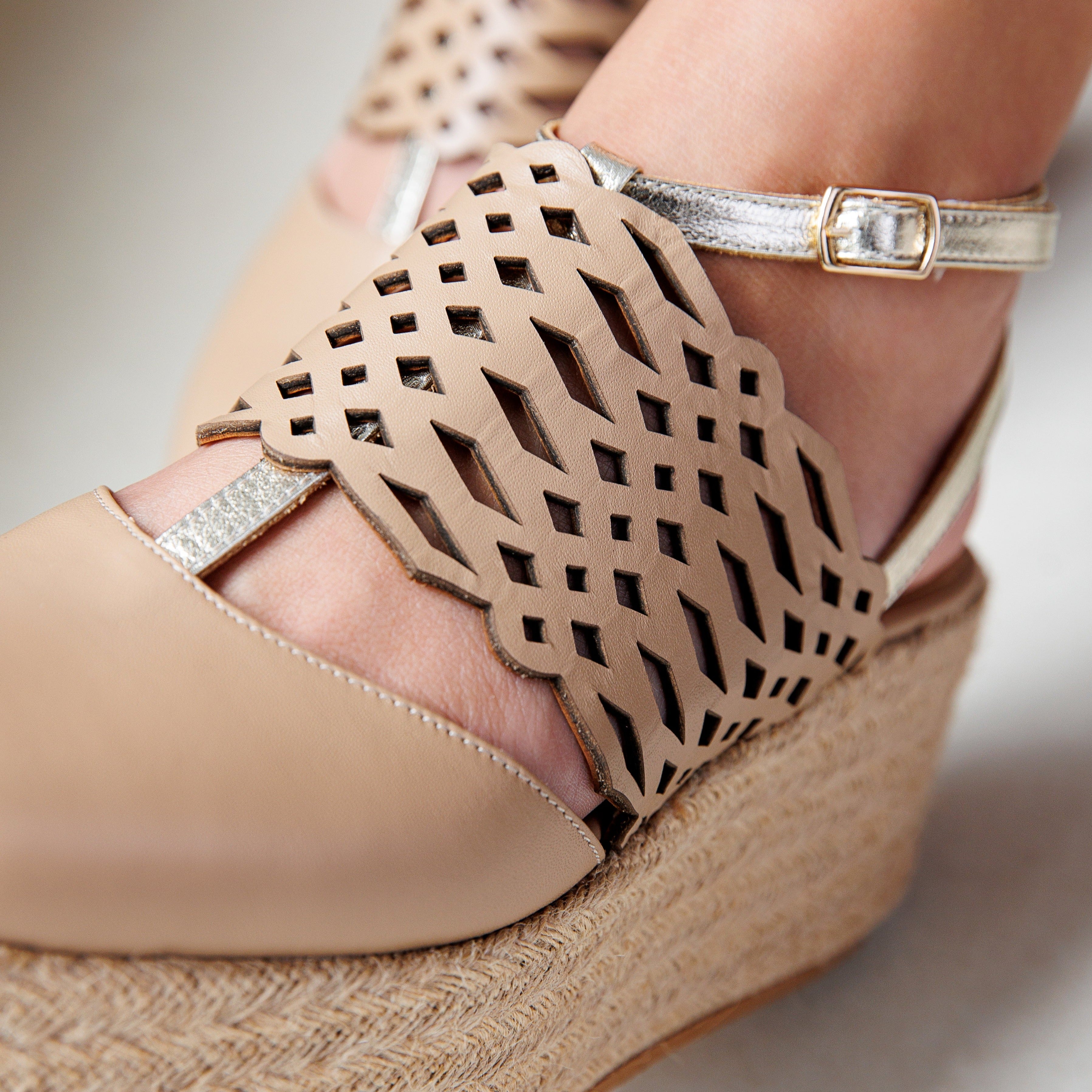 Falak beige platform - THUNA