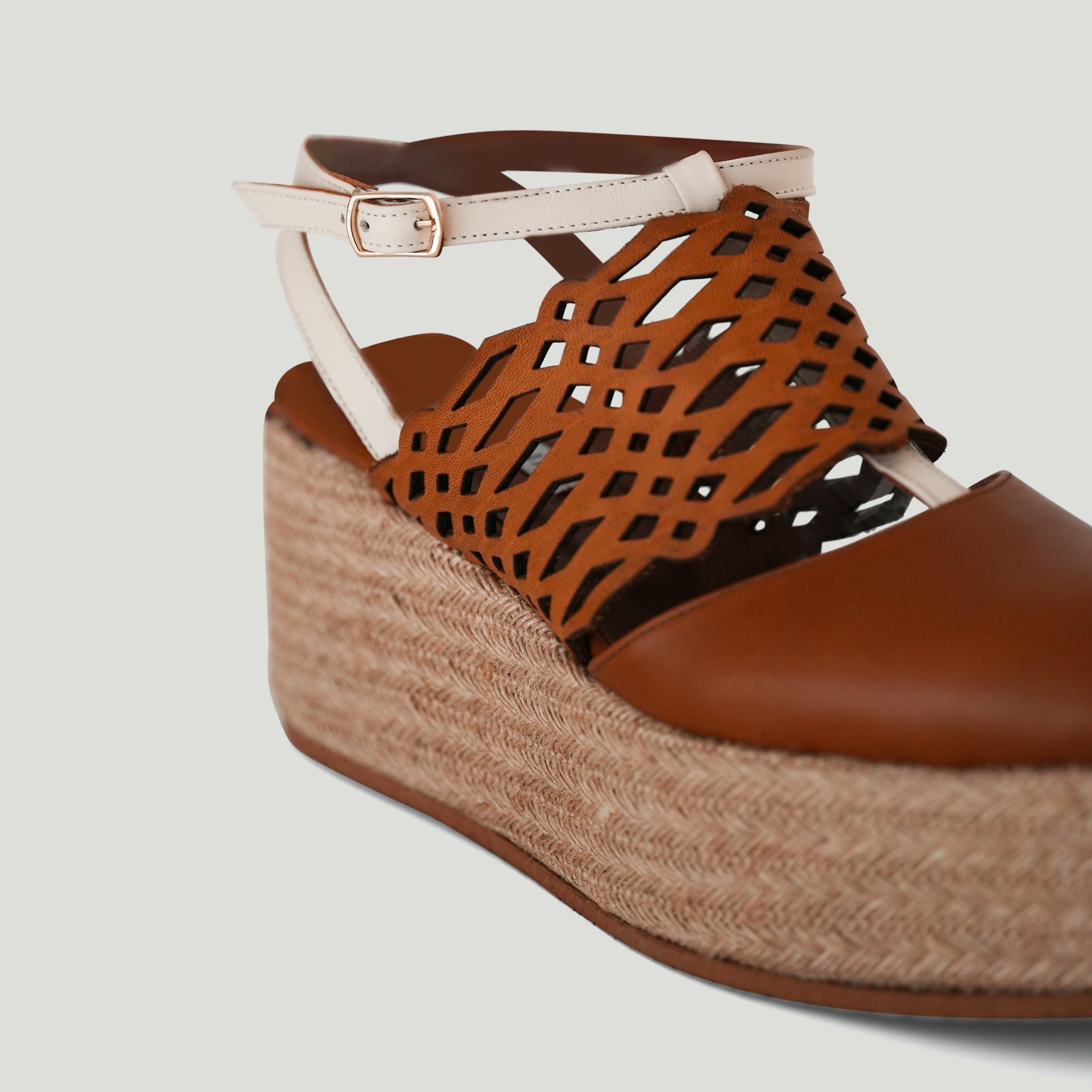 Falak brown platform - THUNA