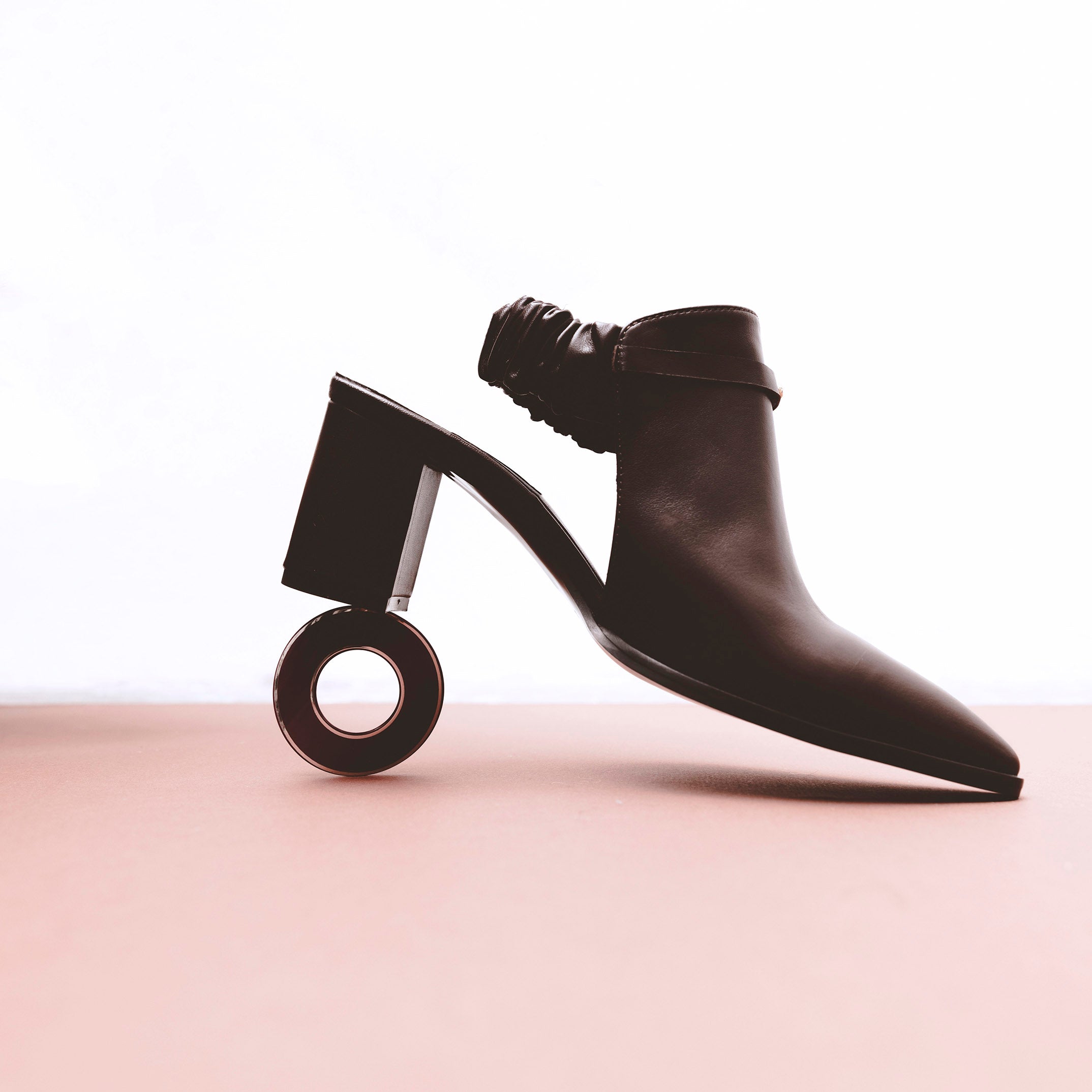 Fonda IV brown heel - THUNA
