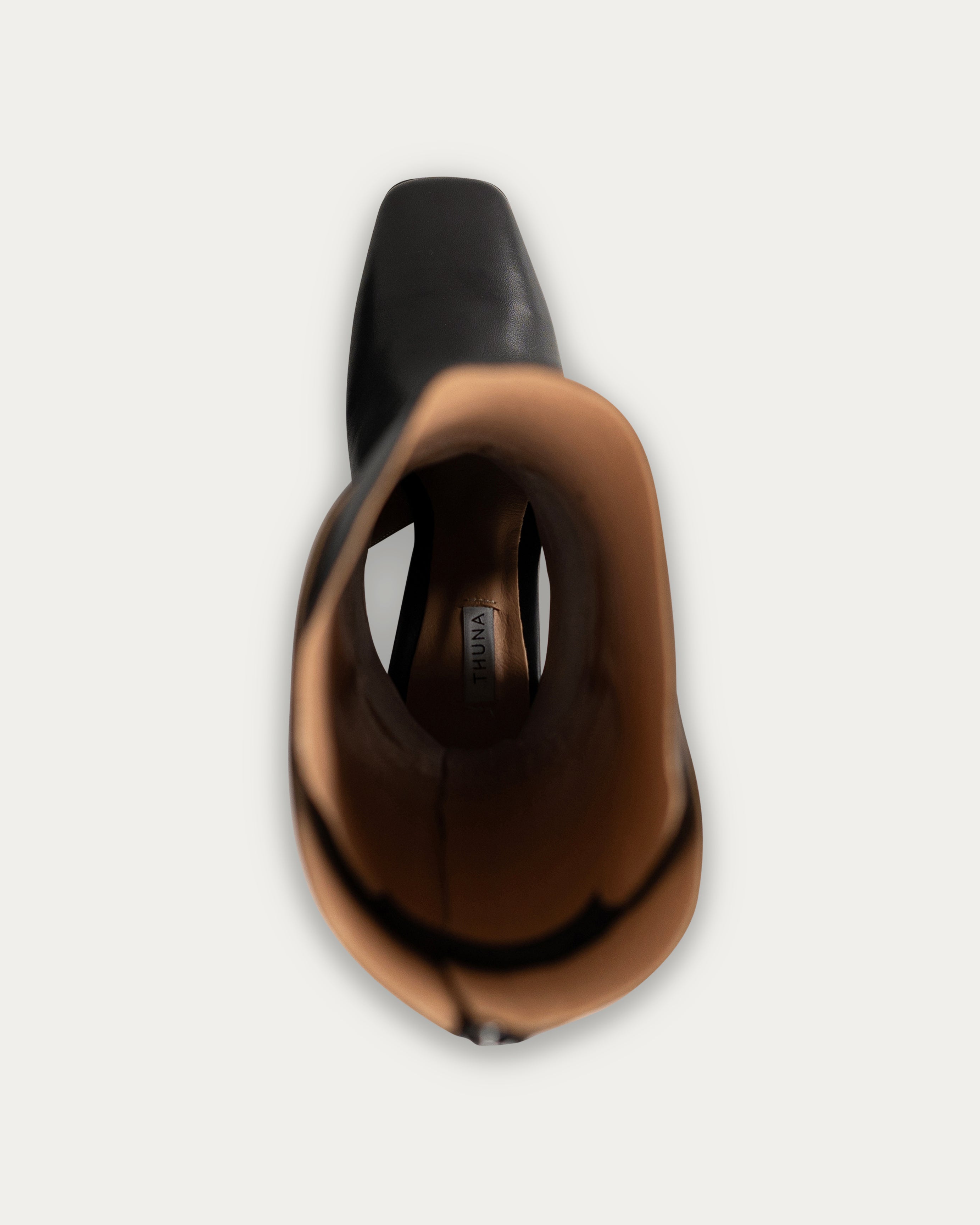 Frida black boot - THUNA