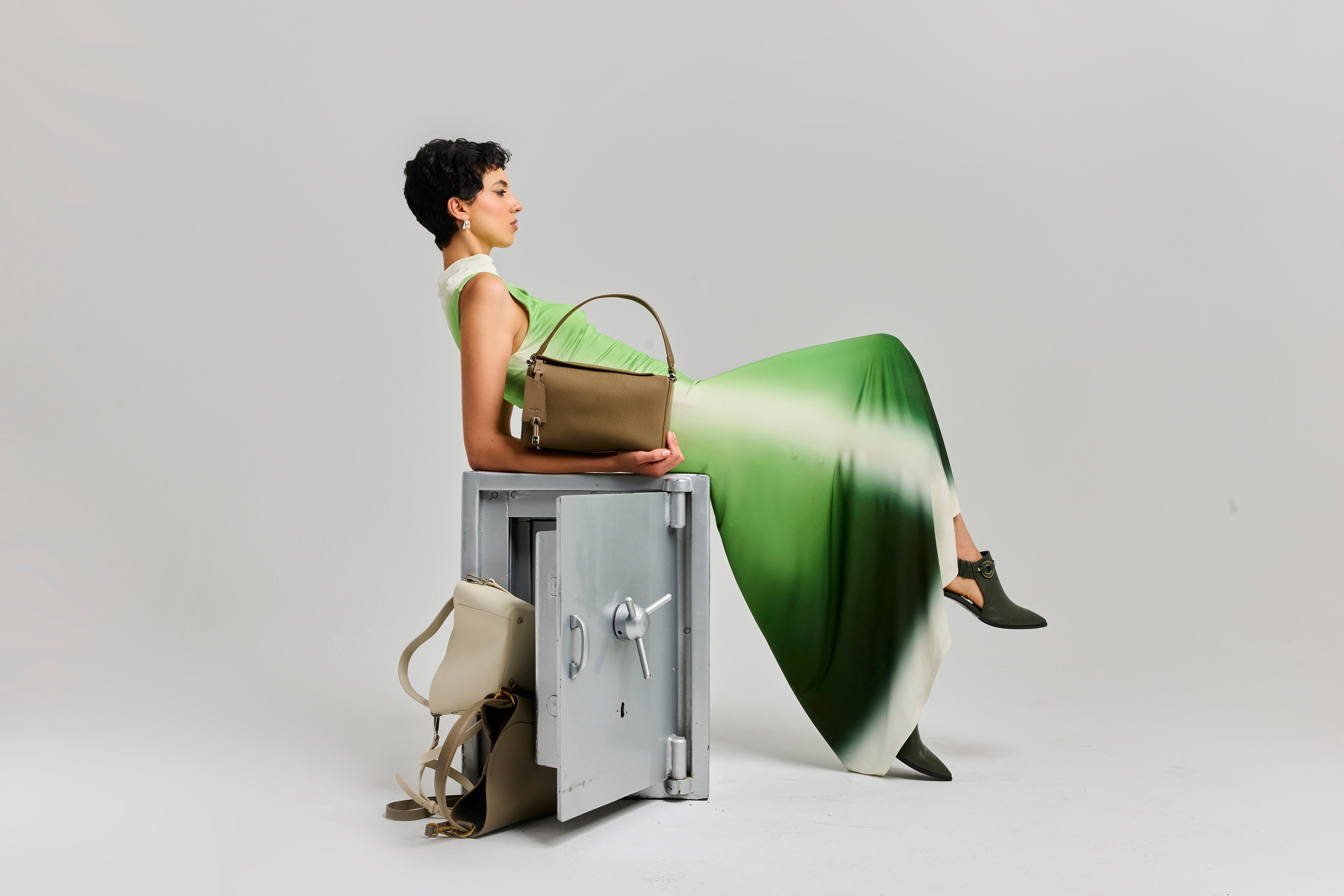 Isla taupe handbag -Thuna bags - Kuwait bags - KSA bags 