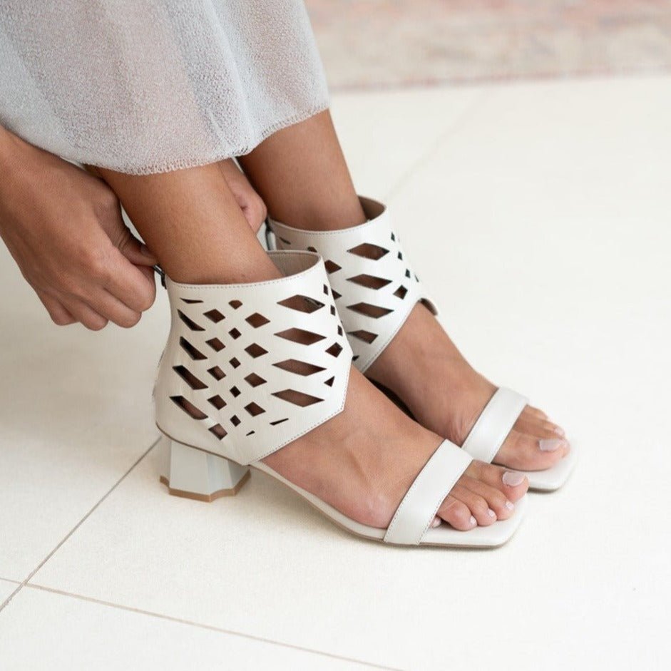 Kaya cream sandal - THUNA