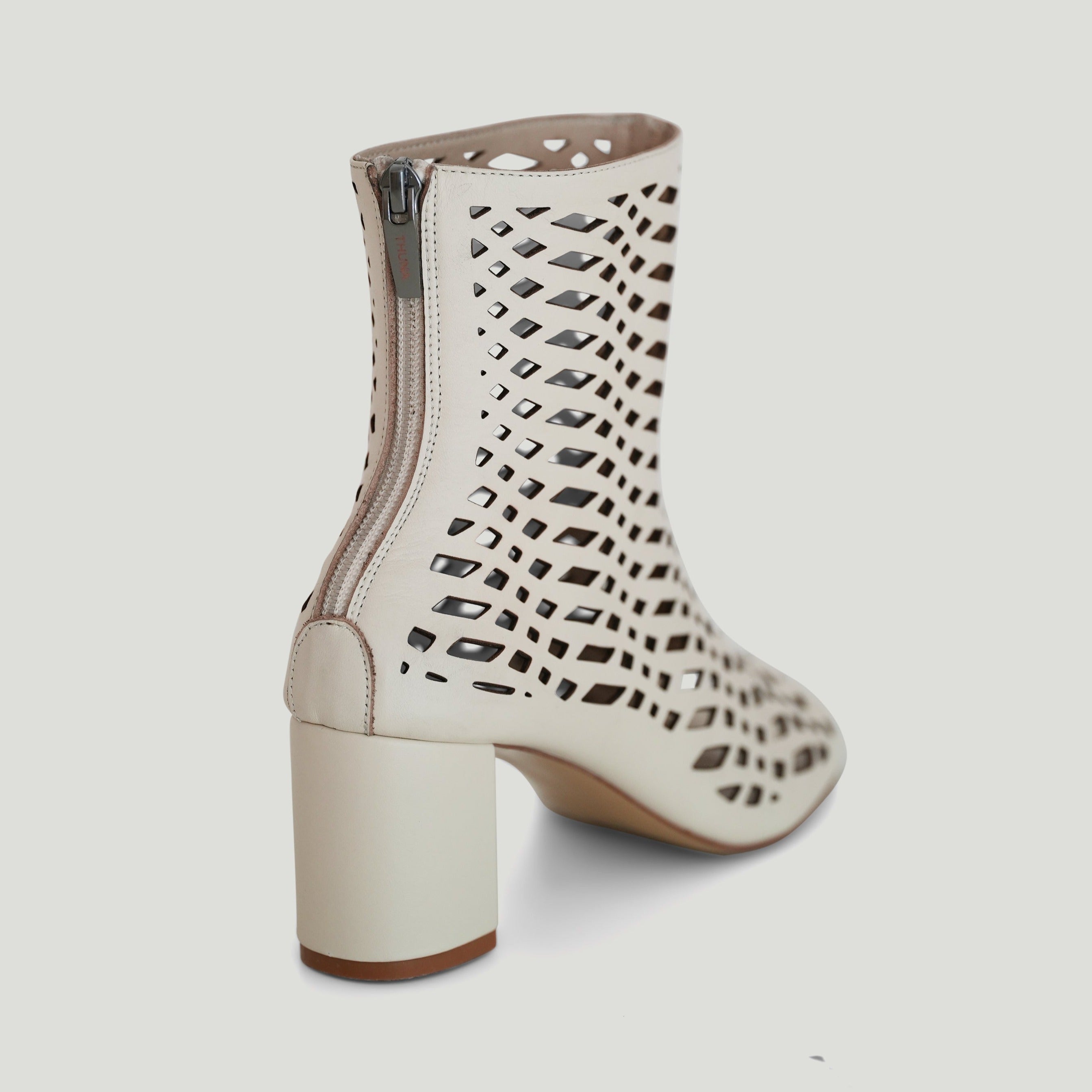 Kayan cream heel - THUNA