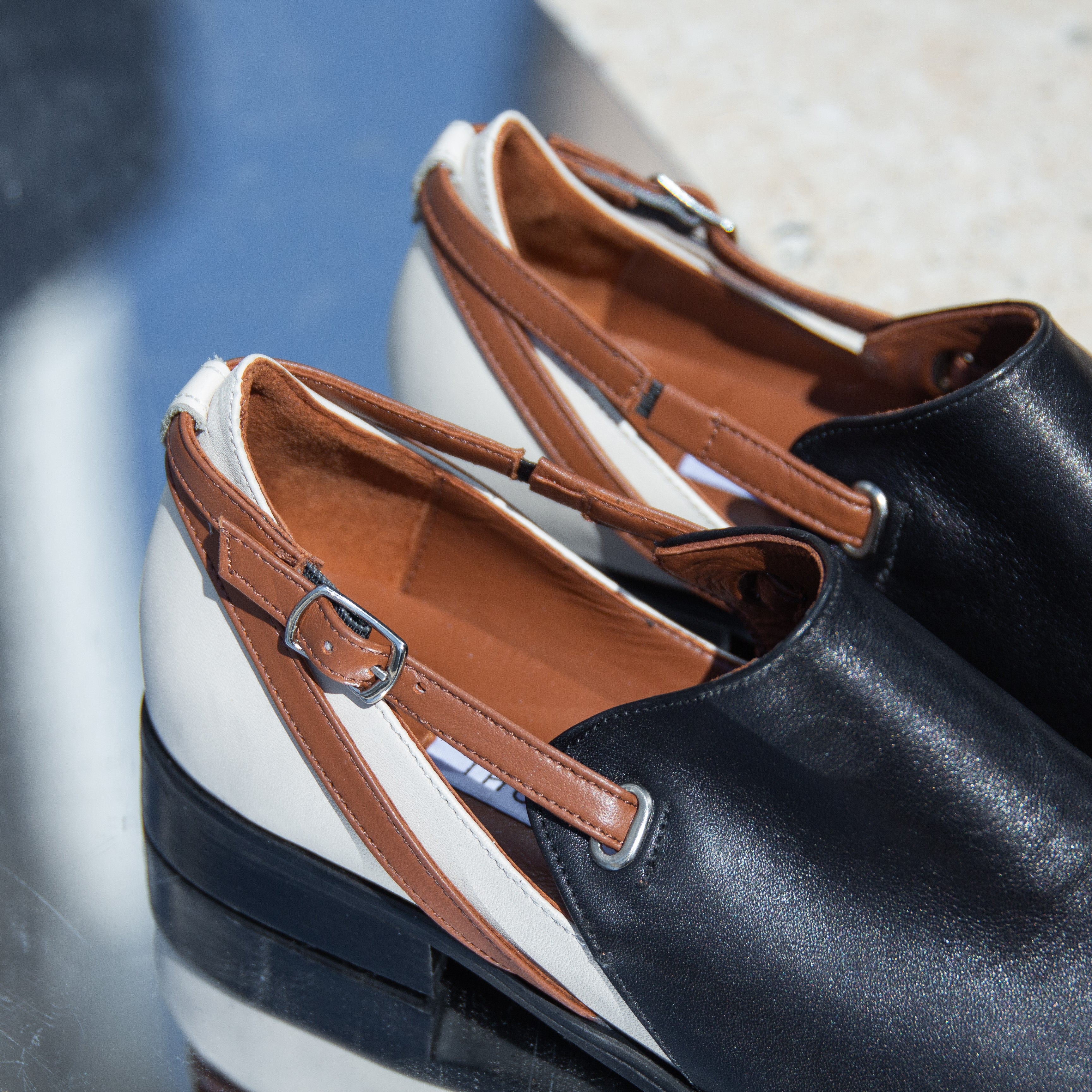 Miray black loafer - THUNA - Shoes - Kuwait - KSA