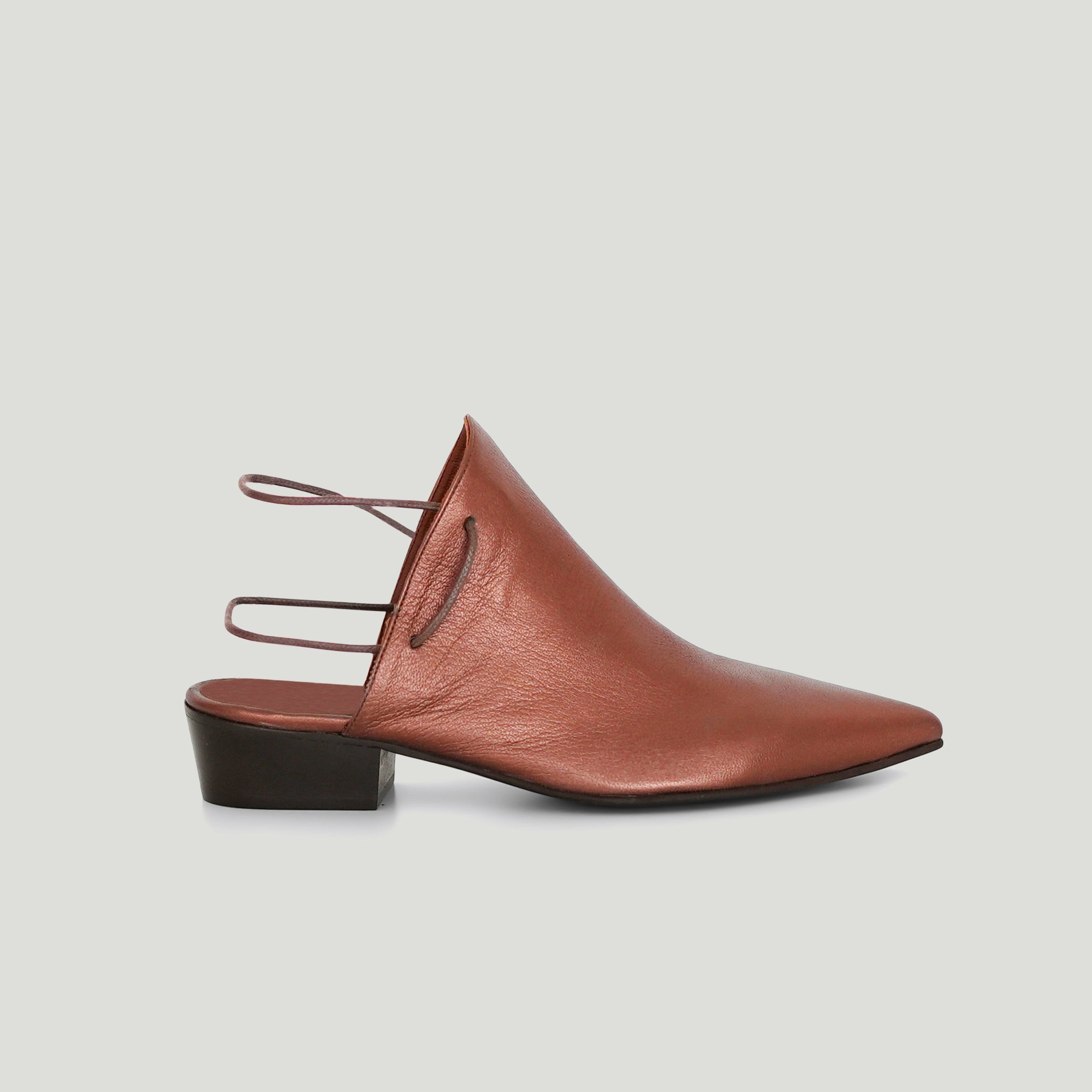 Nawa copper sandal - THUNA