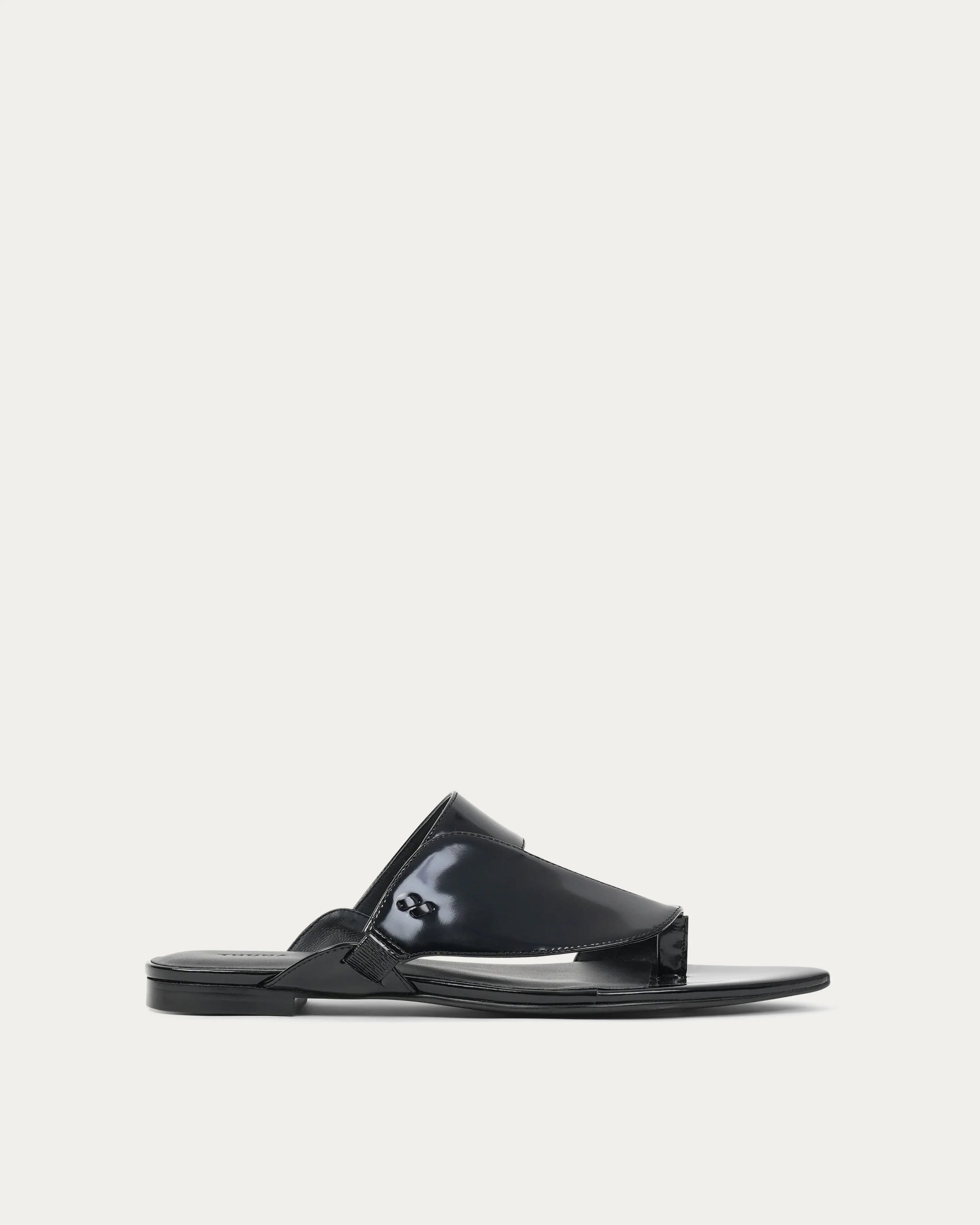 Naya black slipper