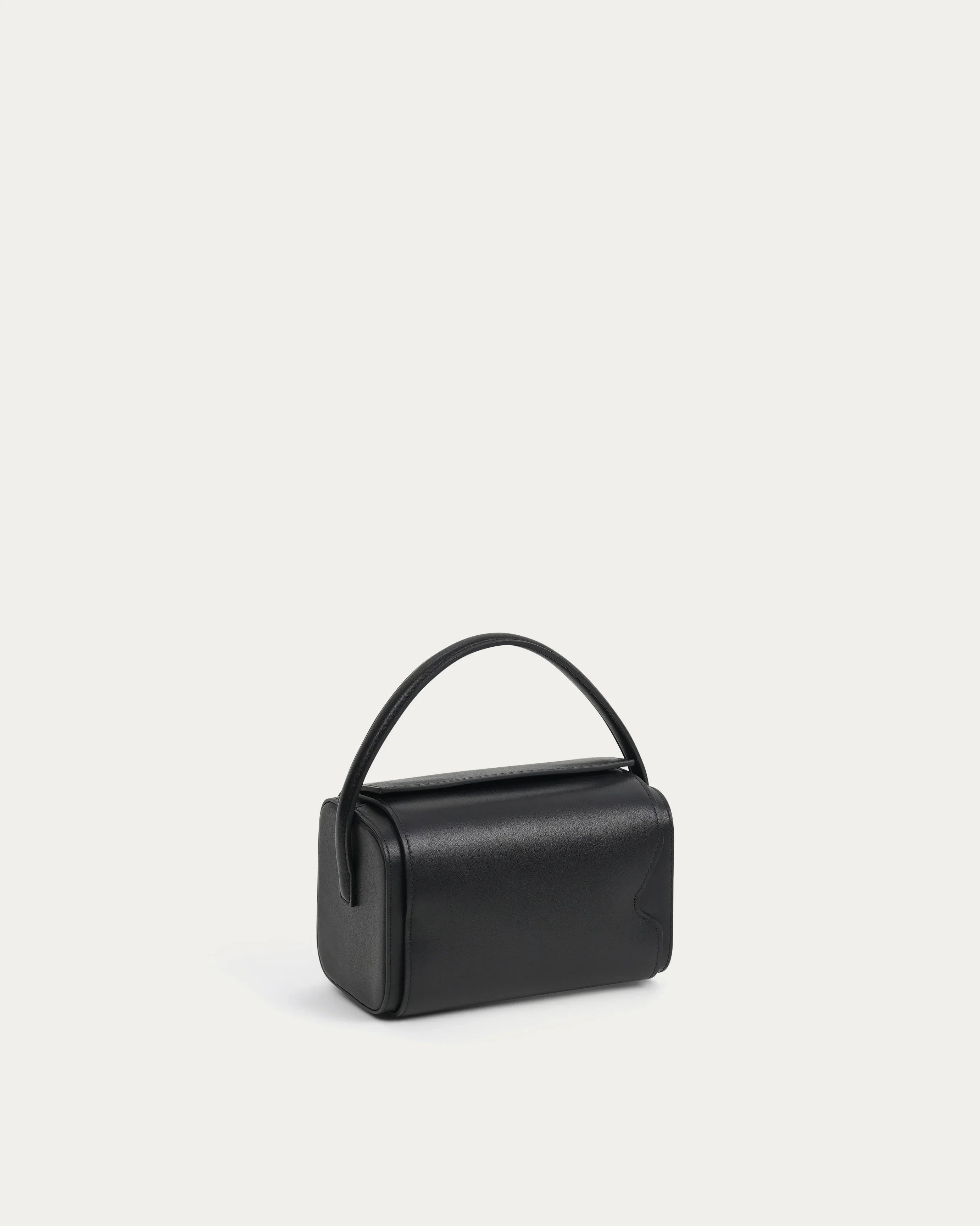 Raia black leather handbag