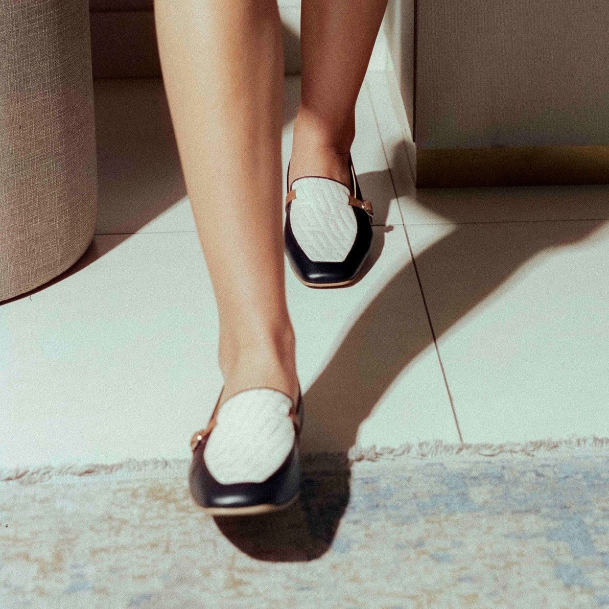 Amber black loafer - THUNA