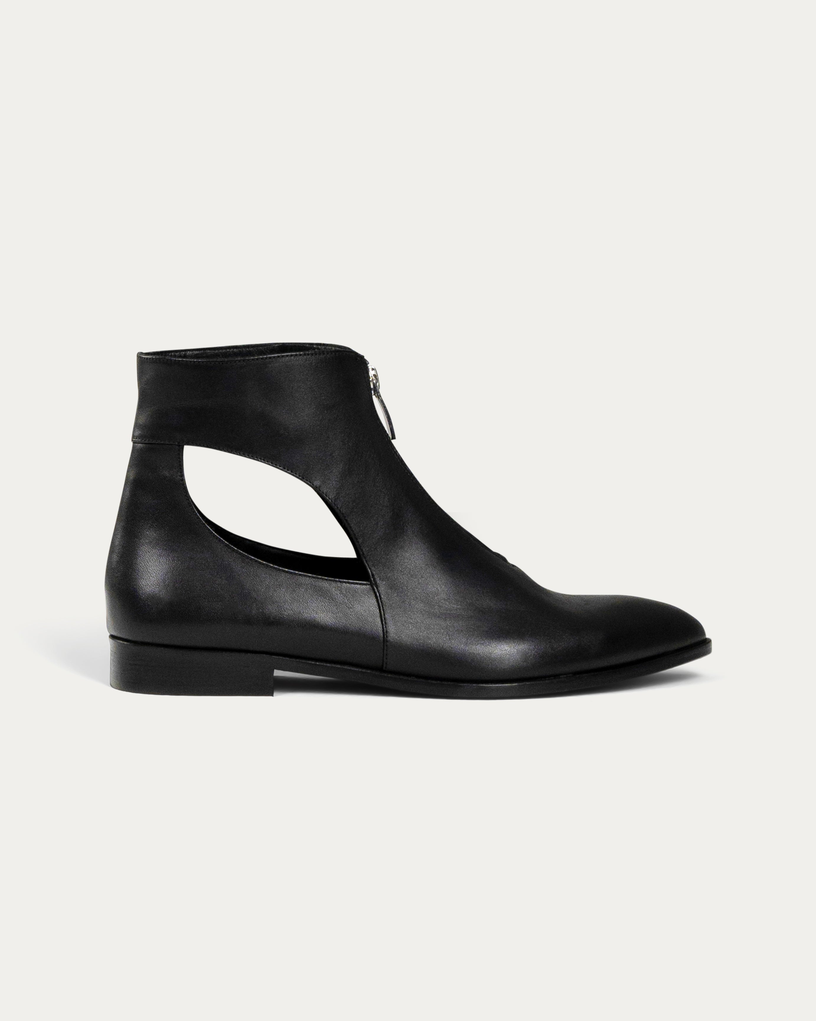 Cassie black ankle boot