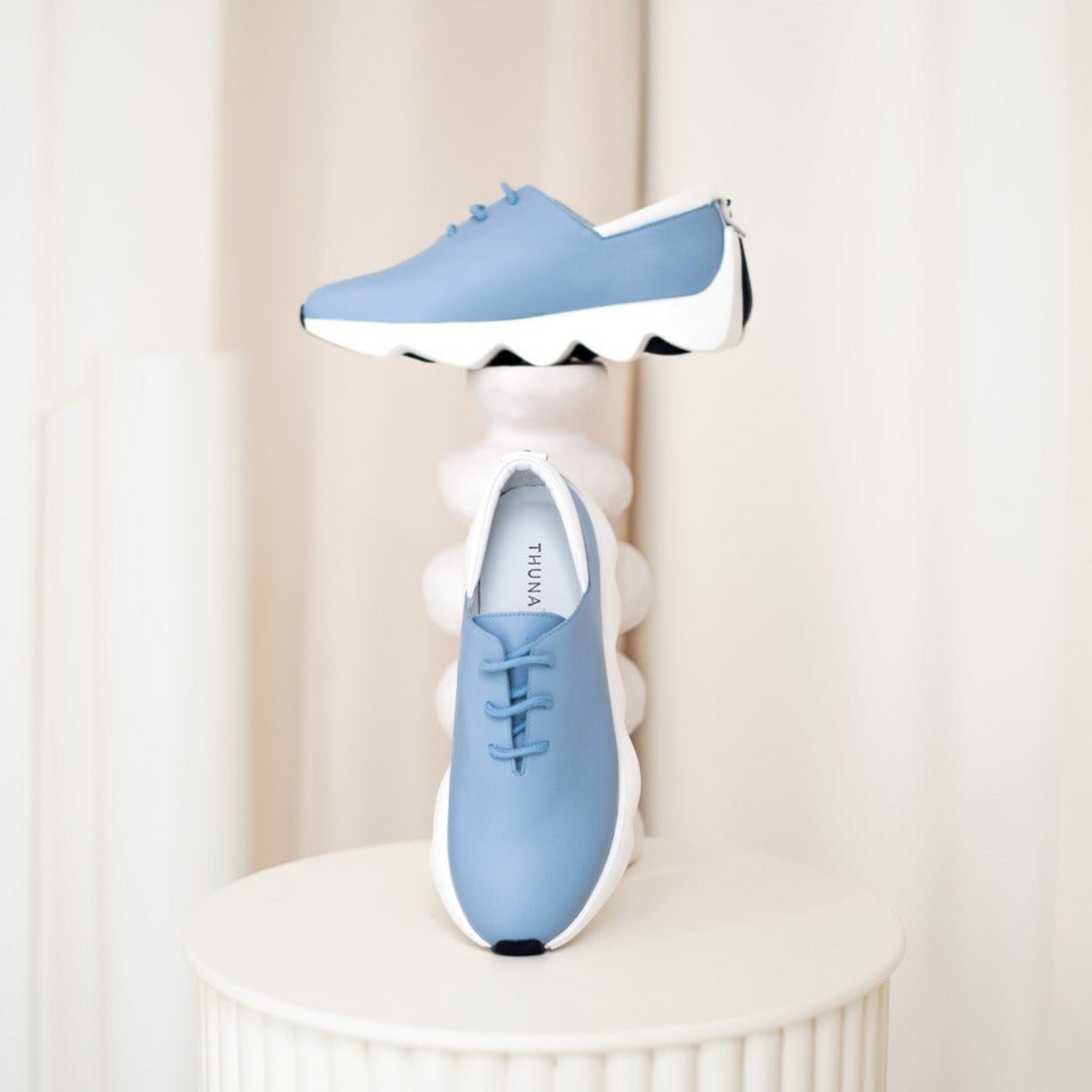 Dali blue sneakers - THUNA