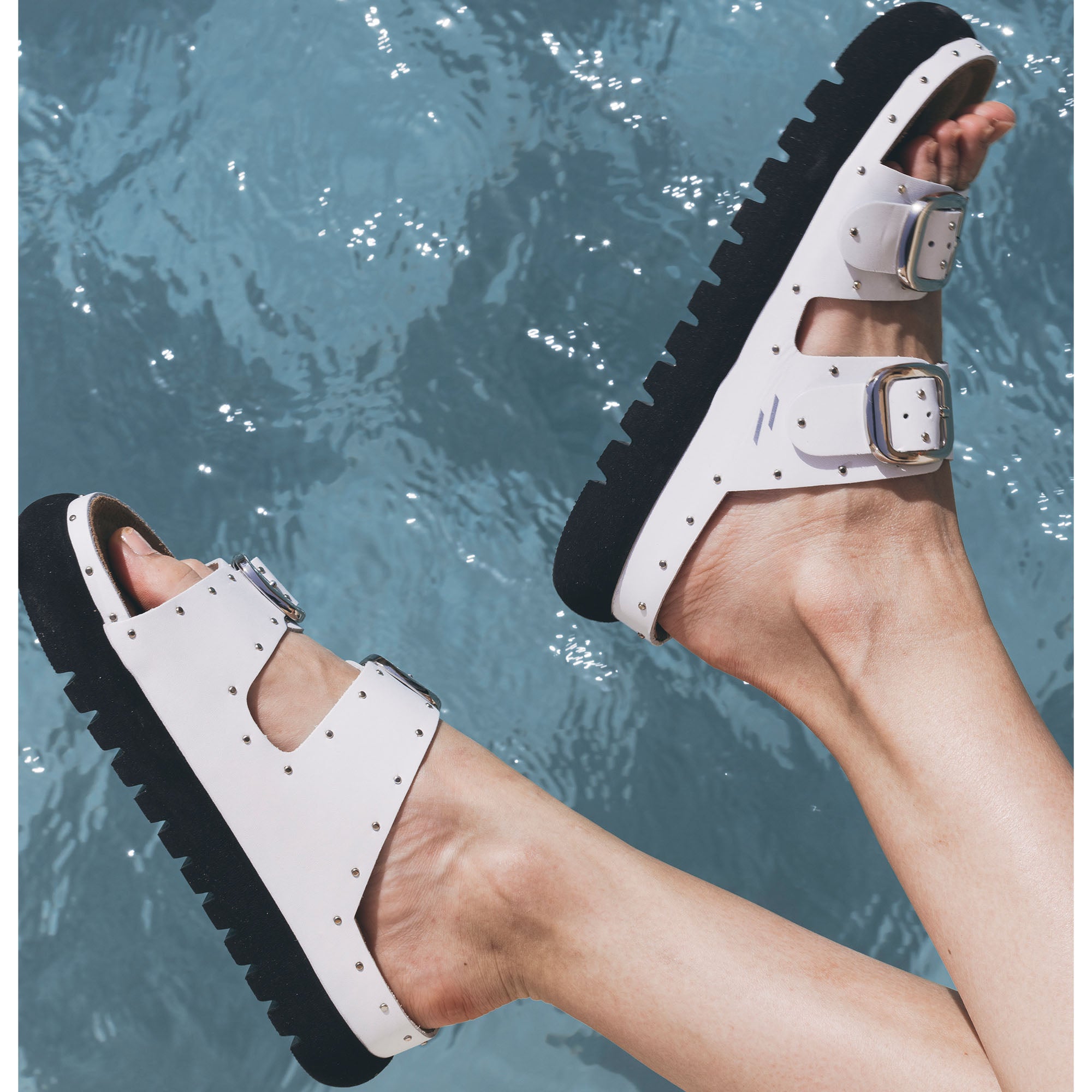 Gaia white slipper - THUNA