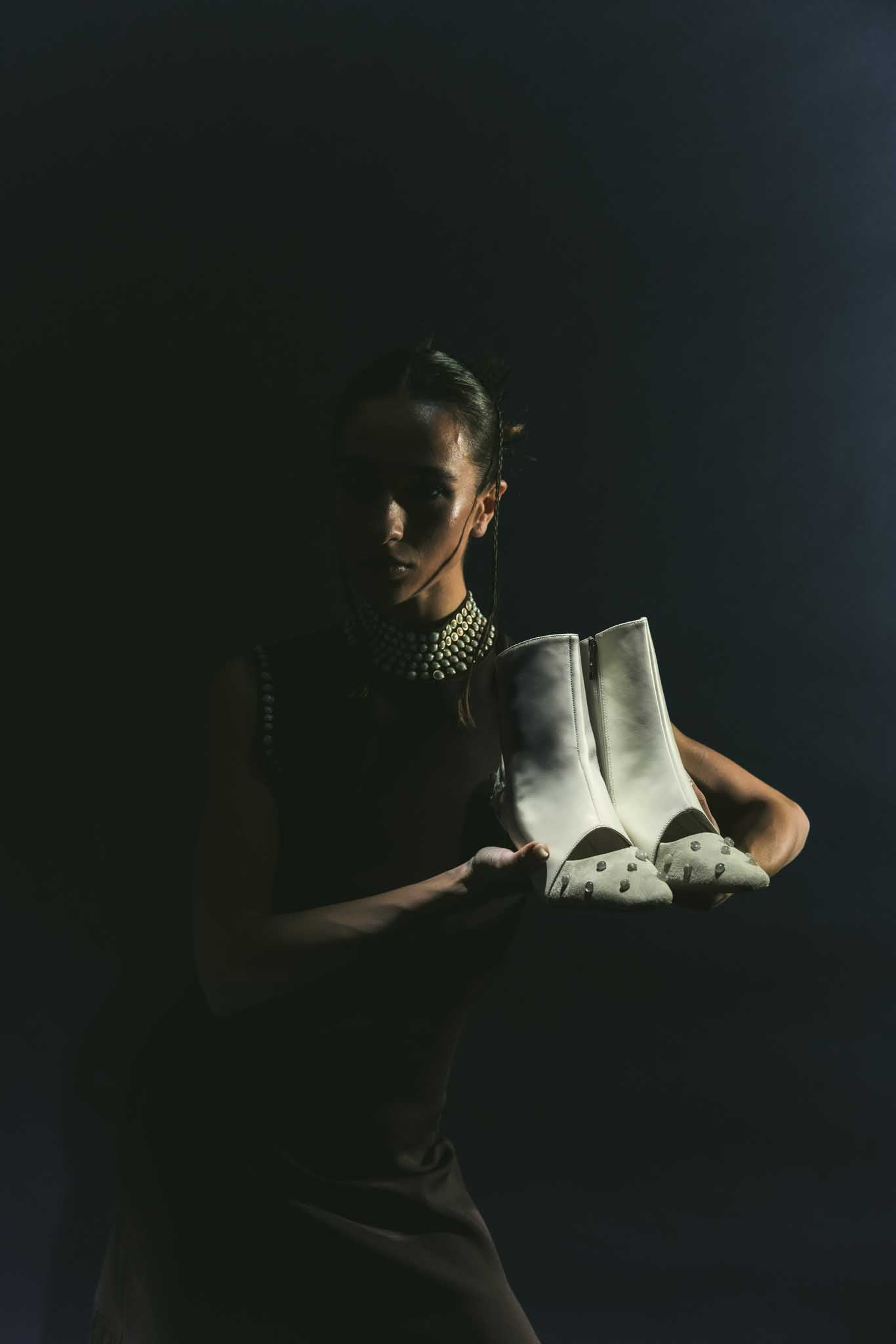 Venus beige ankle boot