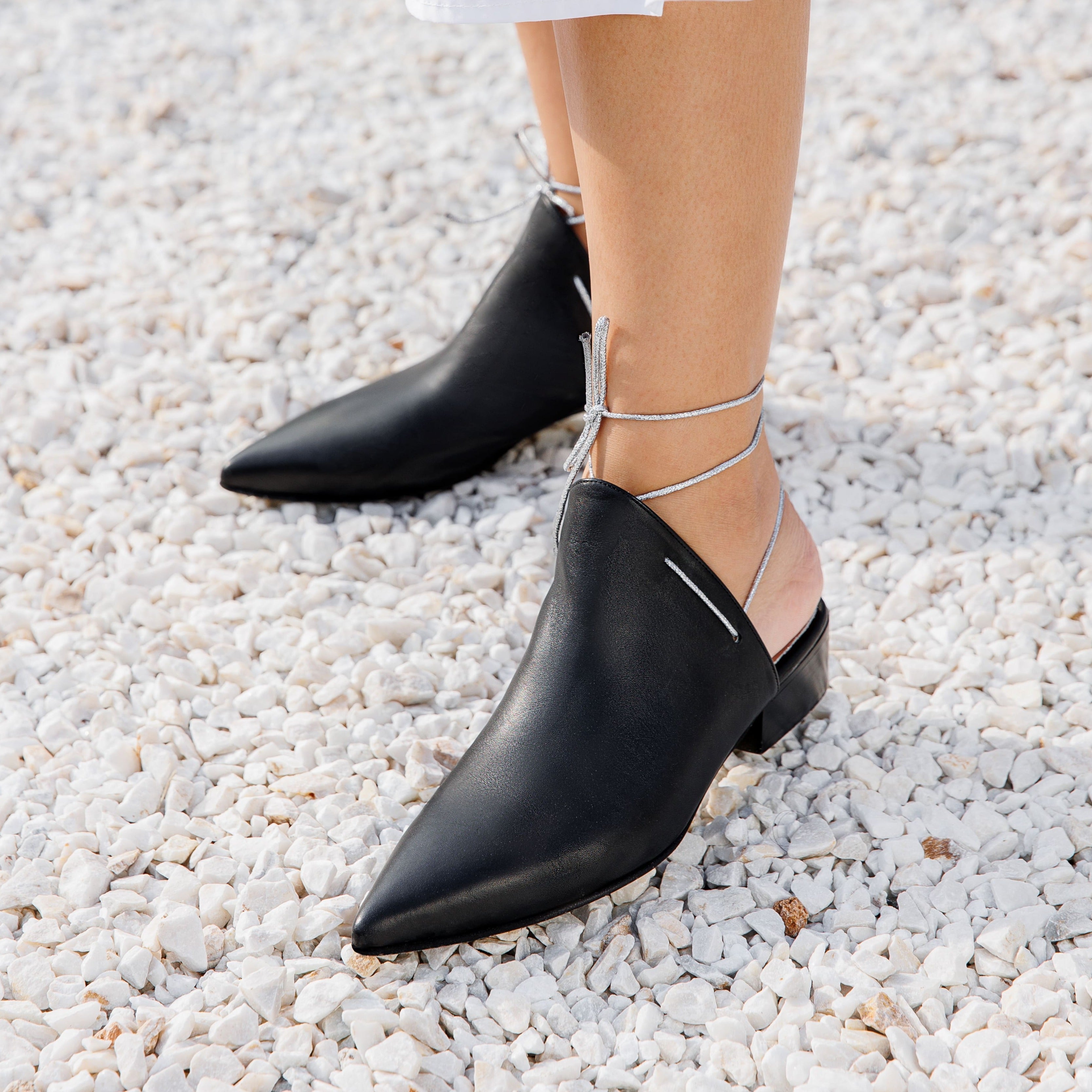 Nawa black sandal - THUNA