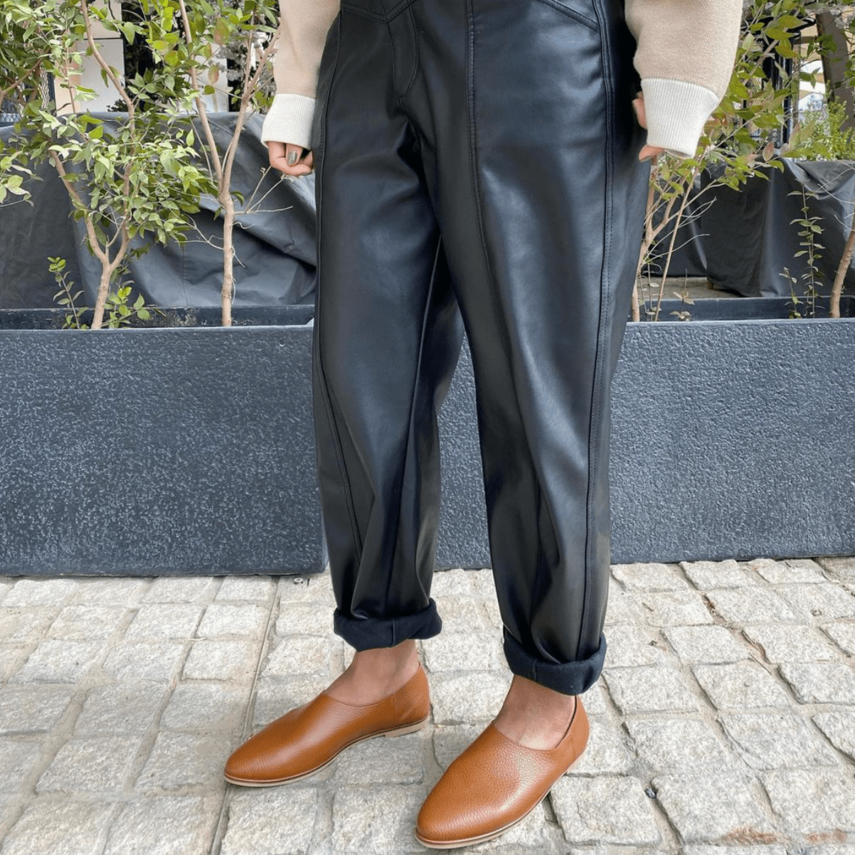 Adeela tan loafer - THUNA