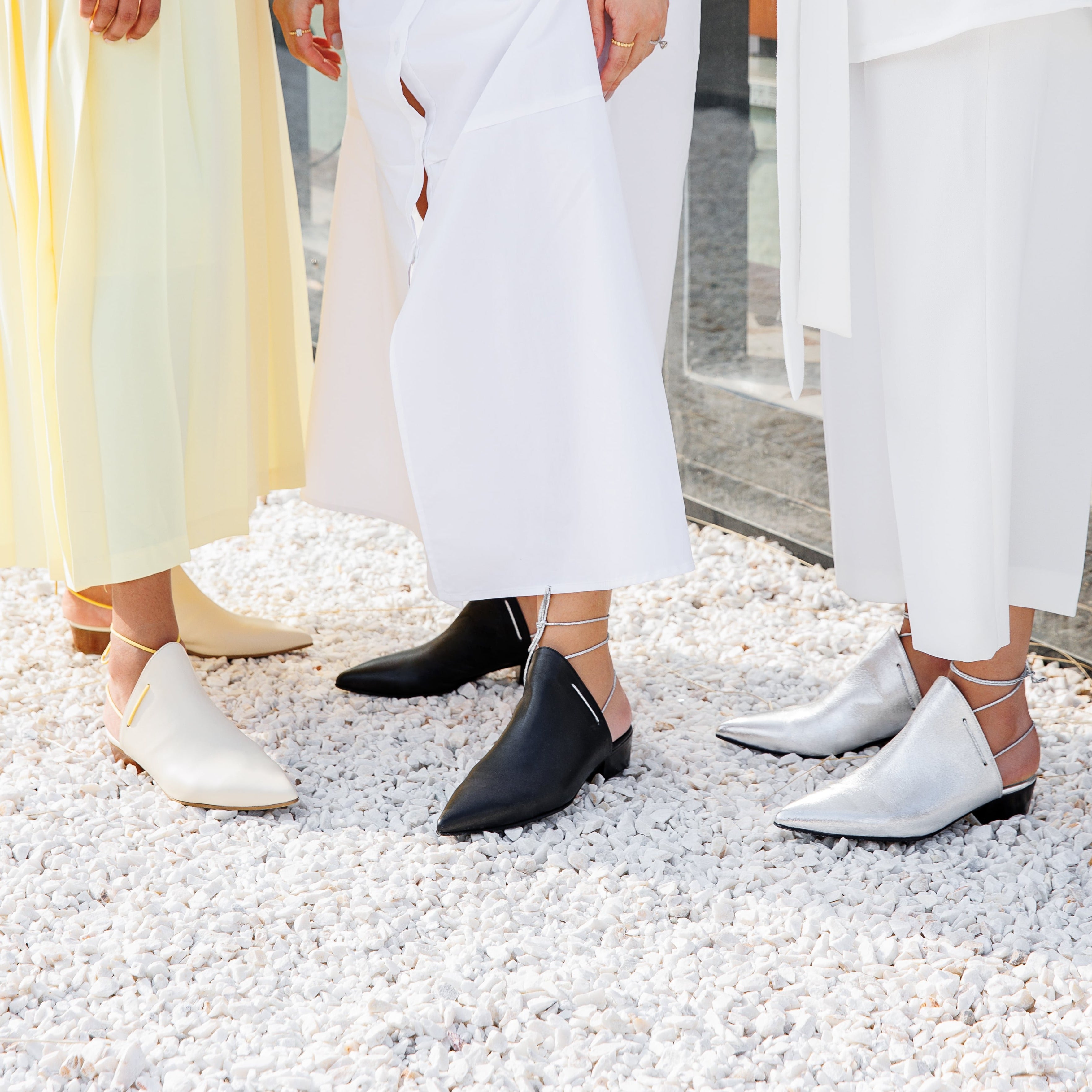 Nawa black sandal - THUNA