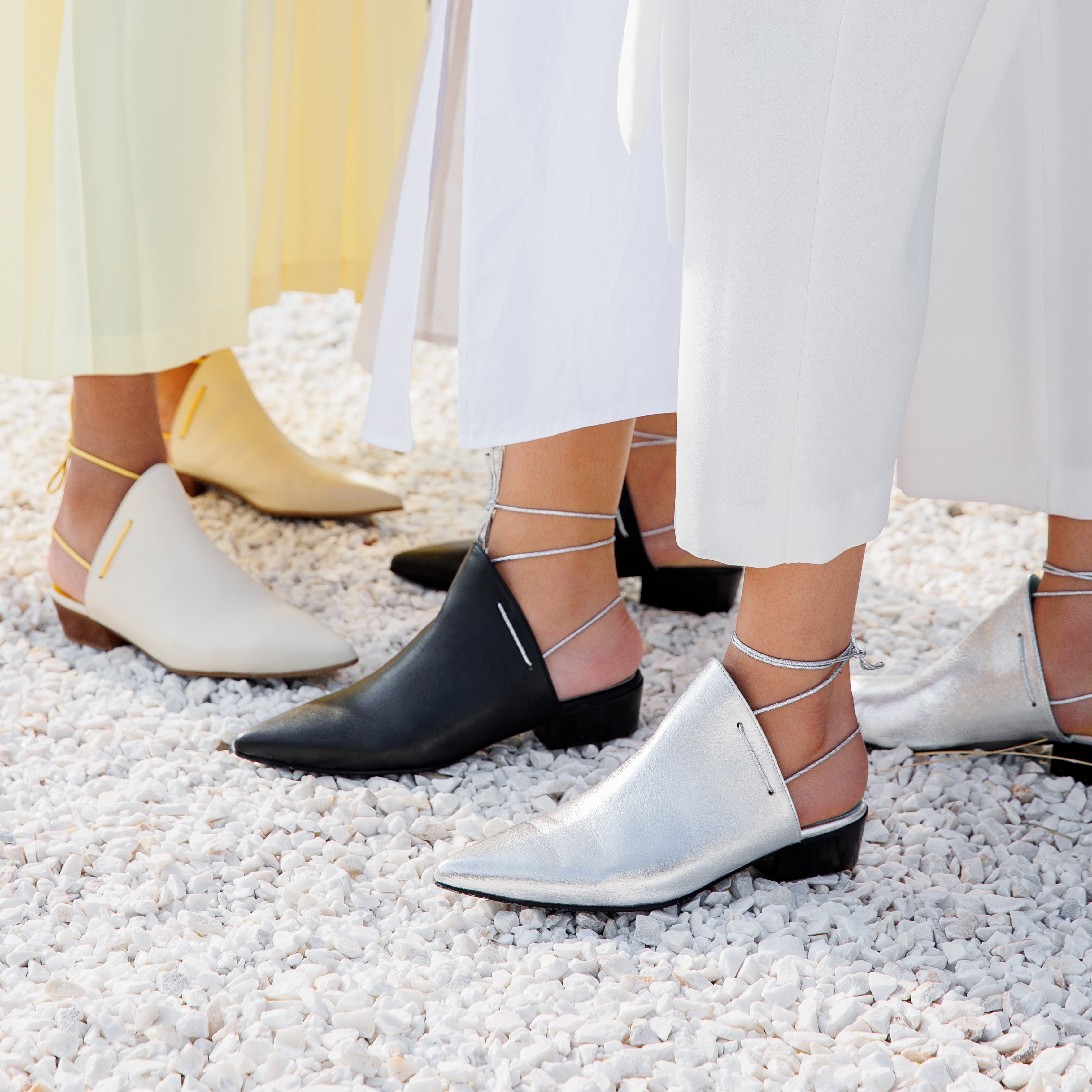 Nawa black sandal - THUNA