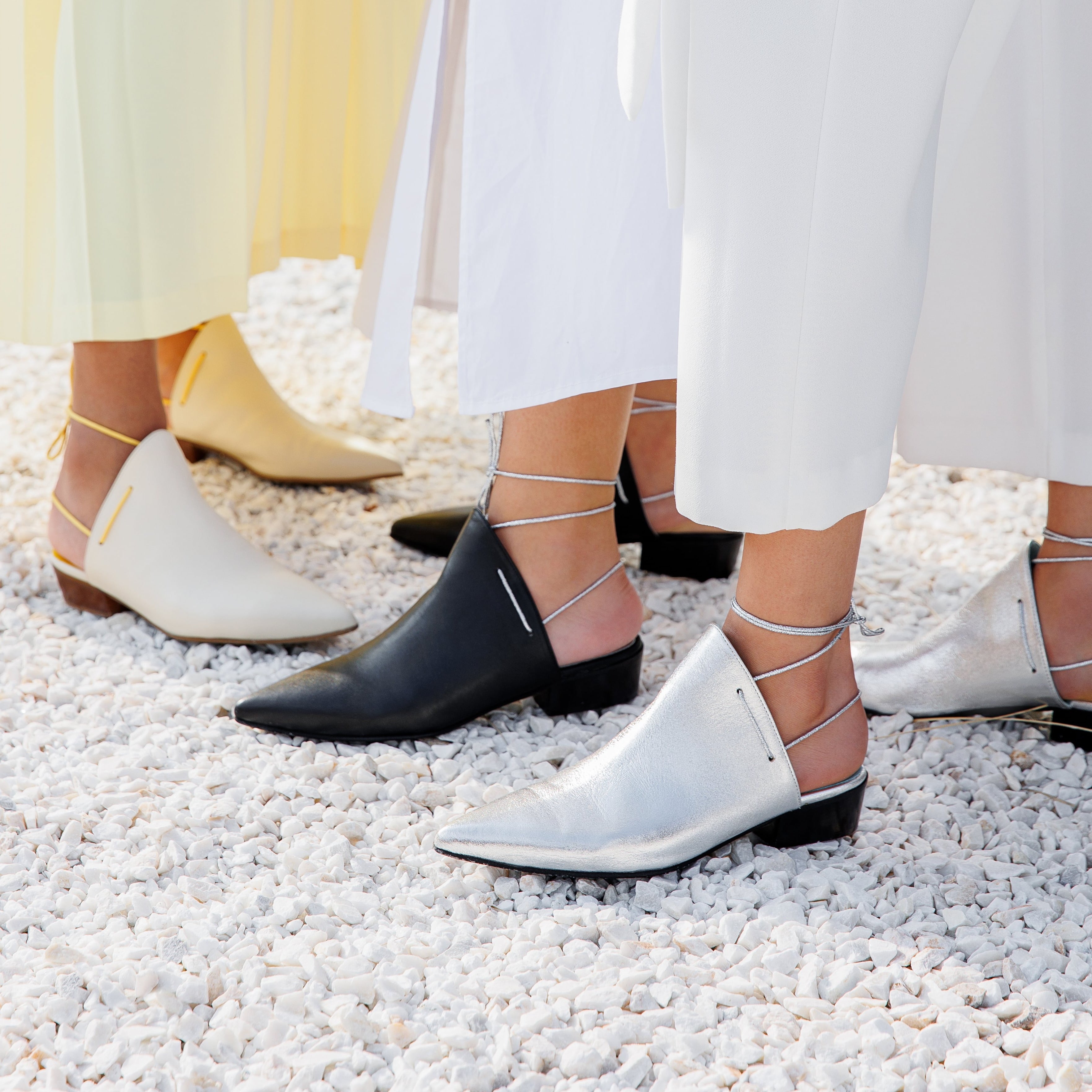 Nawa silver sandal - THUNA shoes - Kuwait 