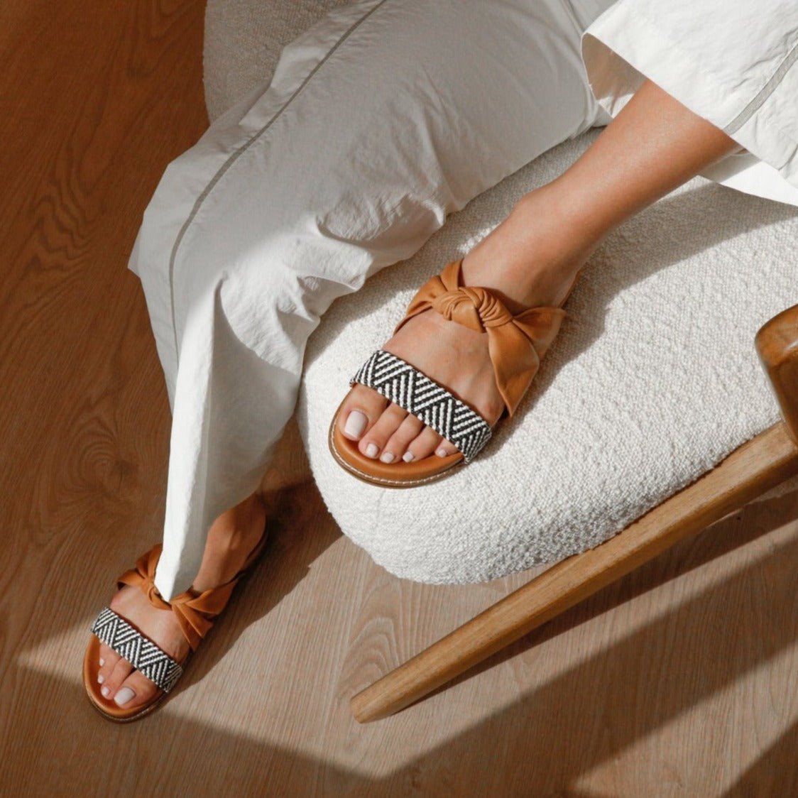 Jawan tan knot slipper - THUNA