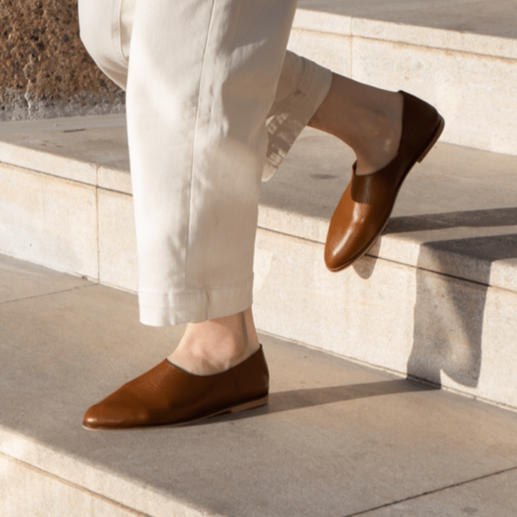 Adeela tan loafer - THUNA