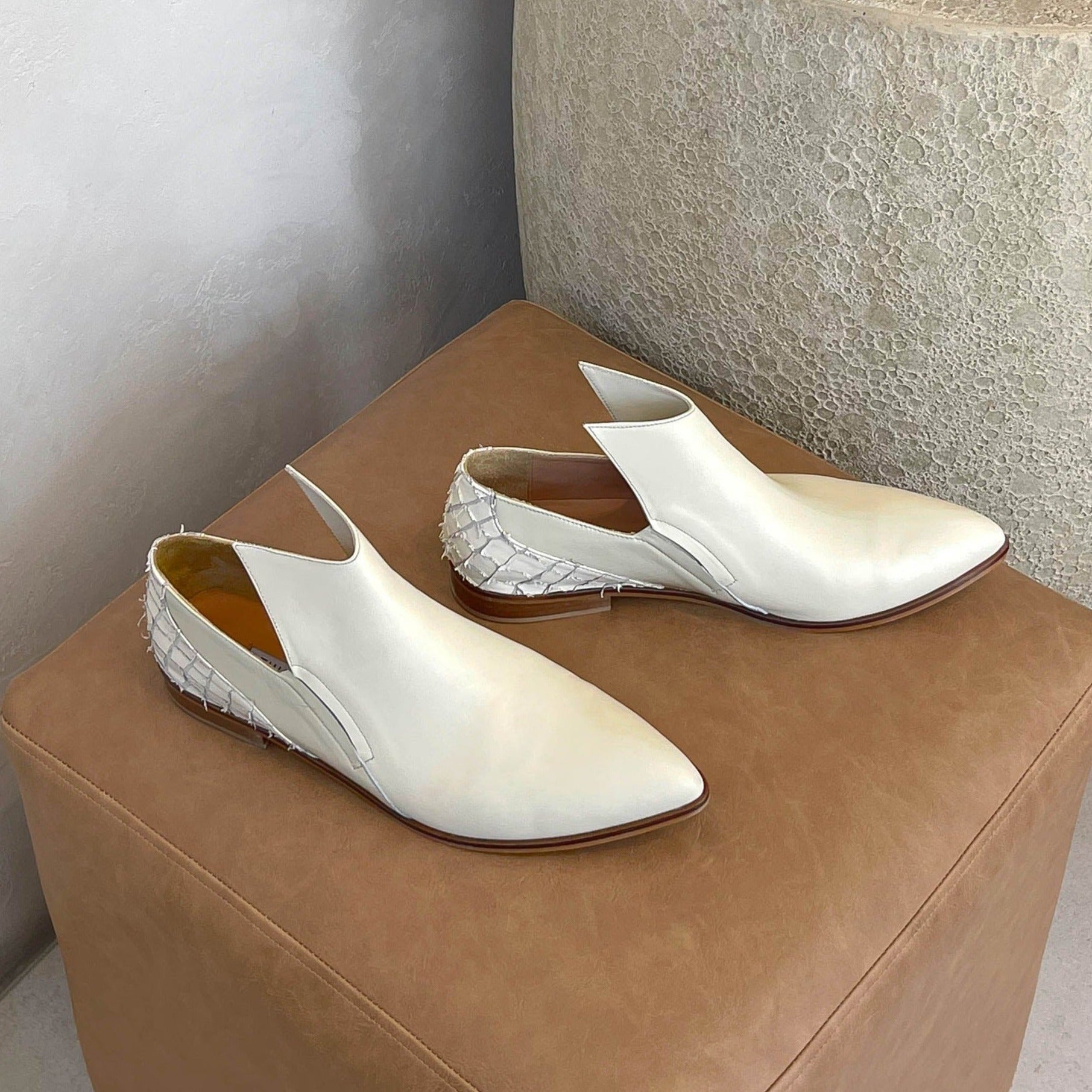 Sadeem cream boot - Shoes - THUNA